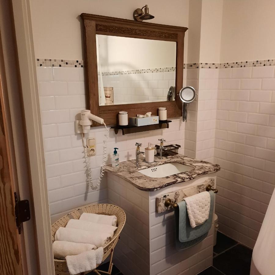 Bed and Breakfast Vakantiewoning Kerkevelde Билзен Экстерьер фото